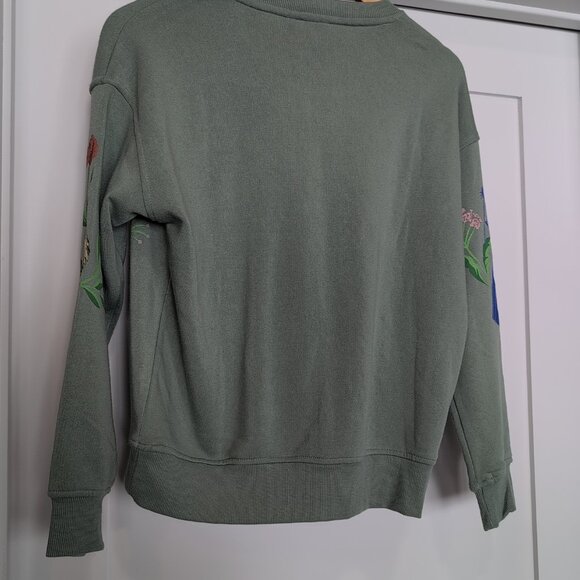 NWT Universal Studios Wicked Elphaba Glinda Lion Floral Crew Neck Size XS - Picture 6 of 7